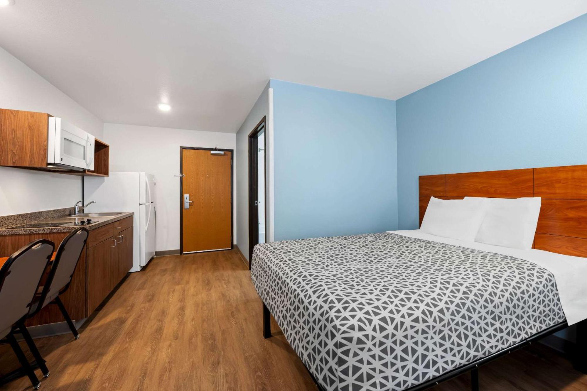 Woodspring Suites Hobbs Air Base City Екстериор снимка